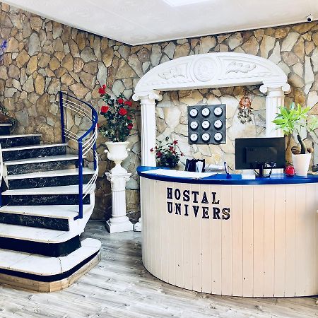 Hostal Univers Calella Extérieur photo