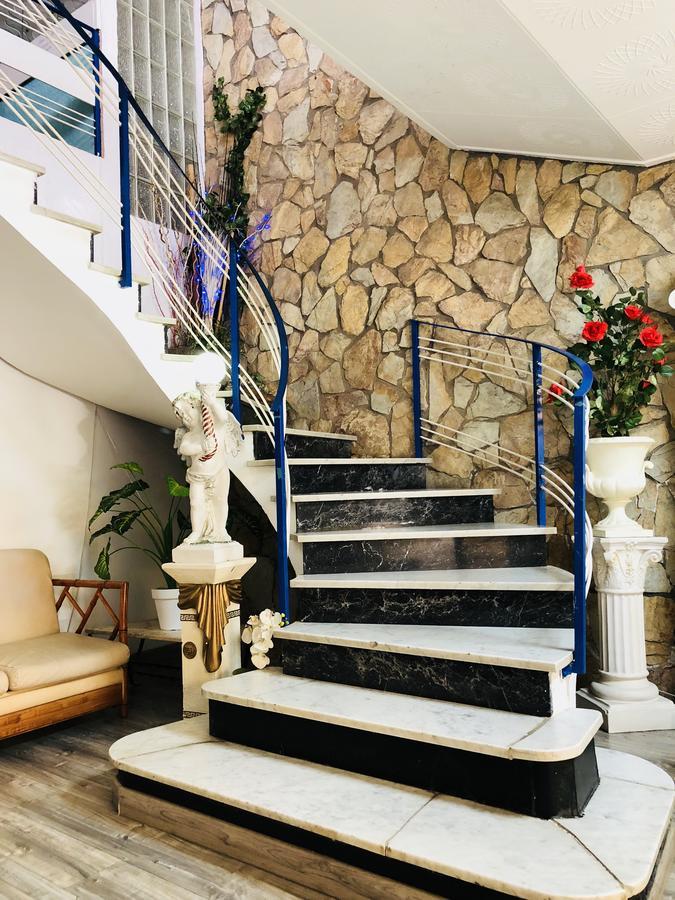 Hostal Univers Calella Extérieur photo